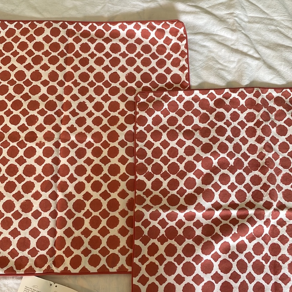 2 Roberta Roller Rabbit Big pillow covers 22x22